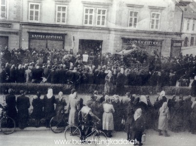 Begr&auml;bnis Johann Ritter, 1948.