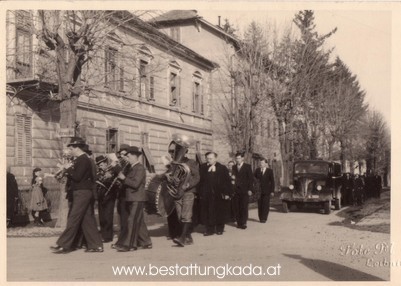 Begr&auml;bnis Ludwig &Ouml;hlschl&auml;ger, 1953.